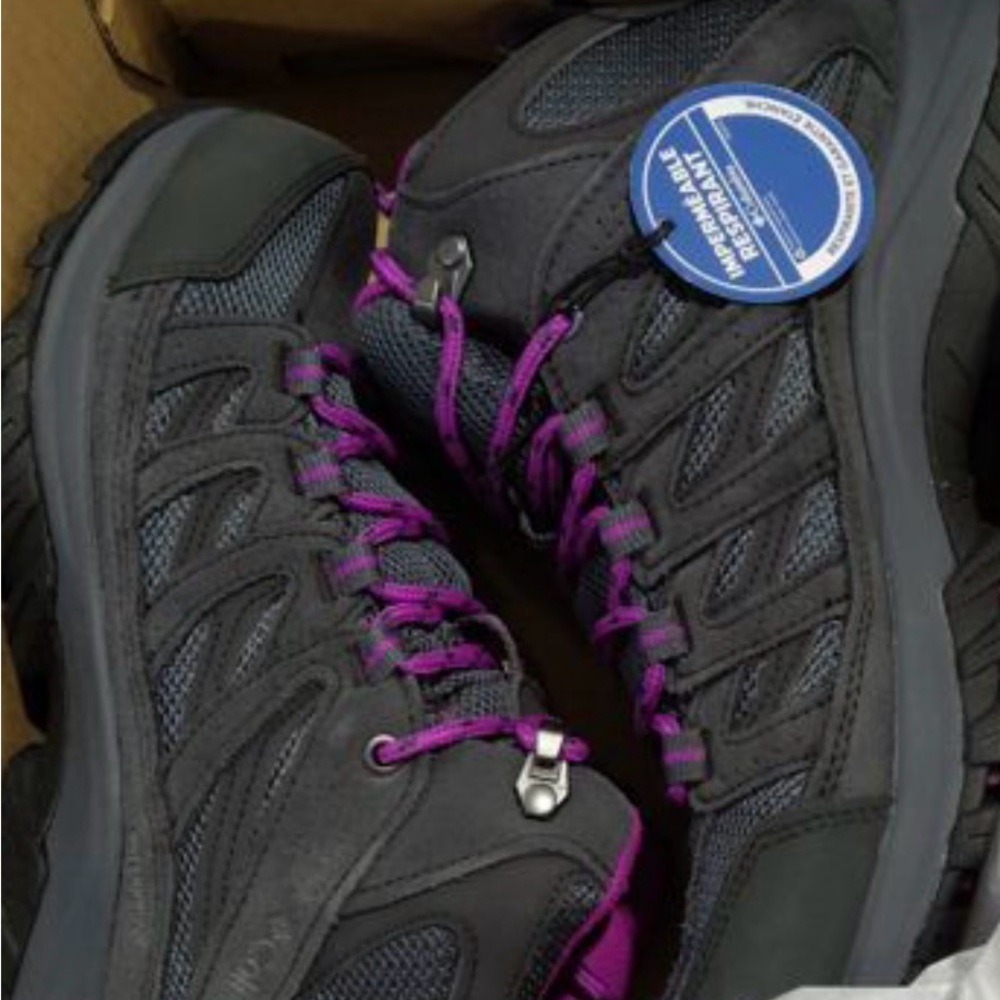 Columbia Womens Crestwood Mid Waterproof Boot Hiking Shoe Graphite Bright Plum